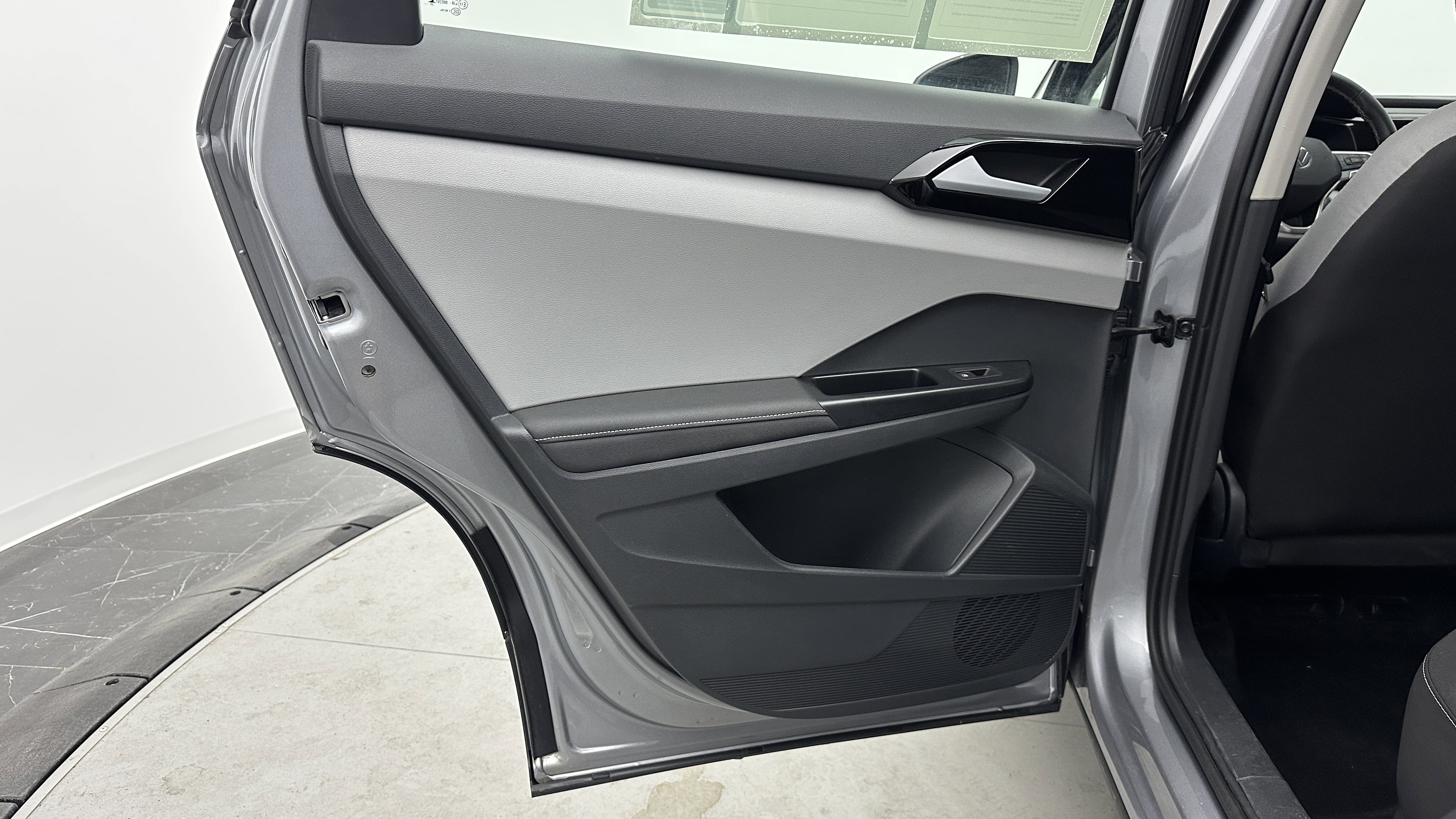 Used 2024 Volkswagen Taos S image 26