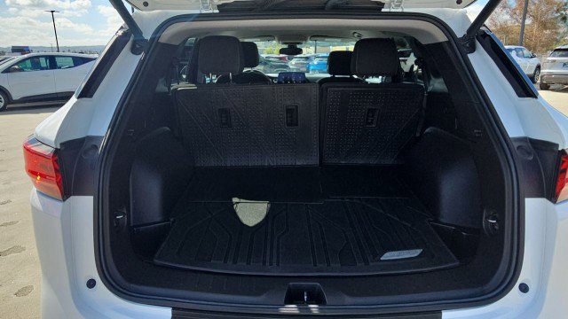 Used 2023 Chevrolet Blazer LT w/ Convenience Package FWD image 25