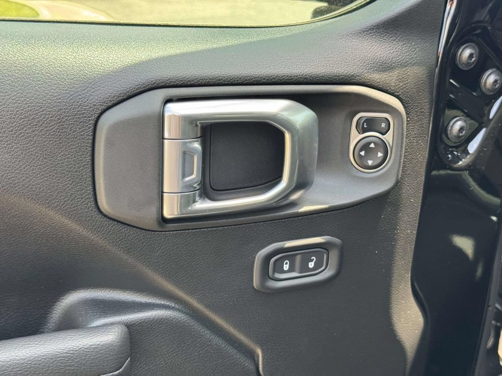 New 2026 Jeep Gladiator Sport AWD/4WD image 27