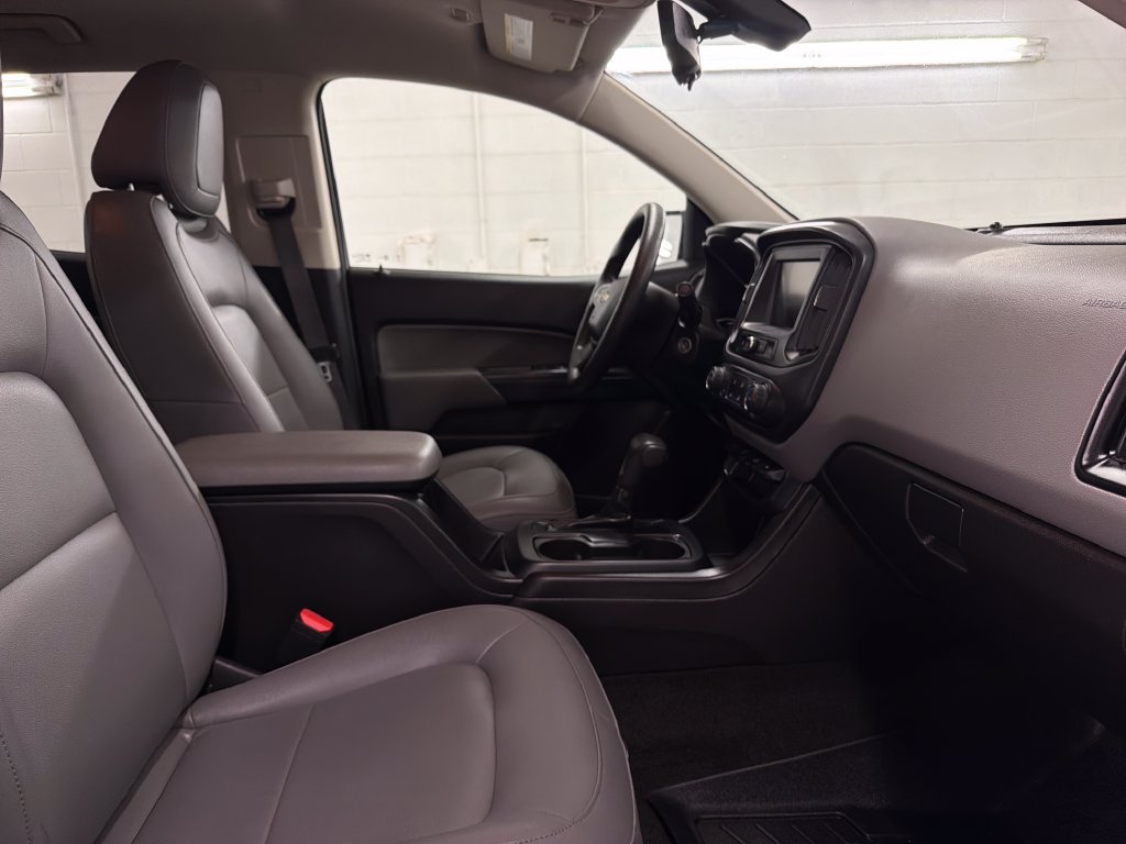 Used 2017 Chevrolet Colorado W/T w/ WT Convenience Package AWD/4WD image 28