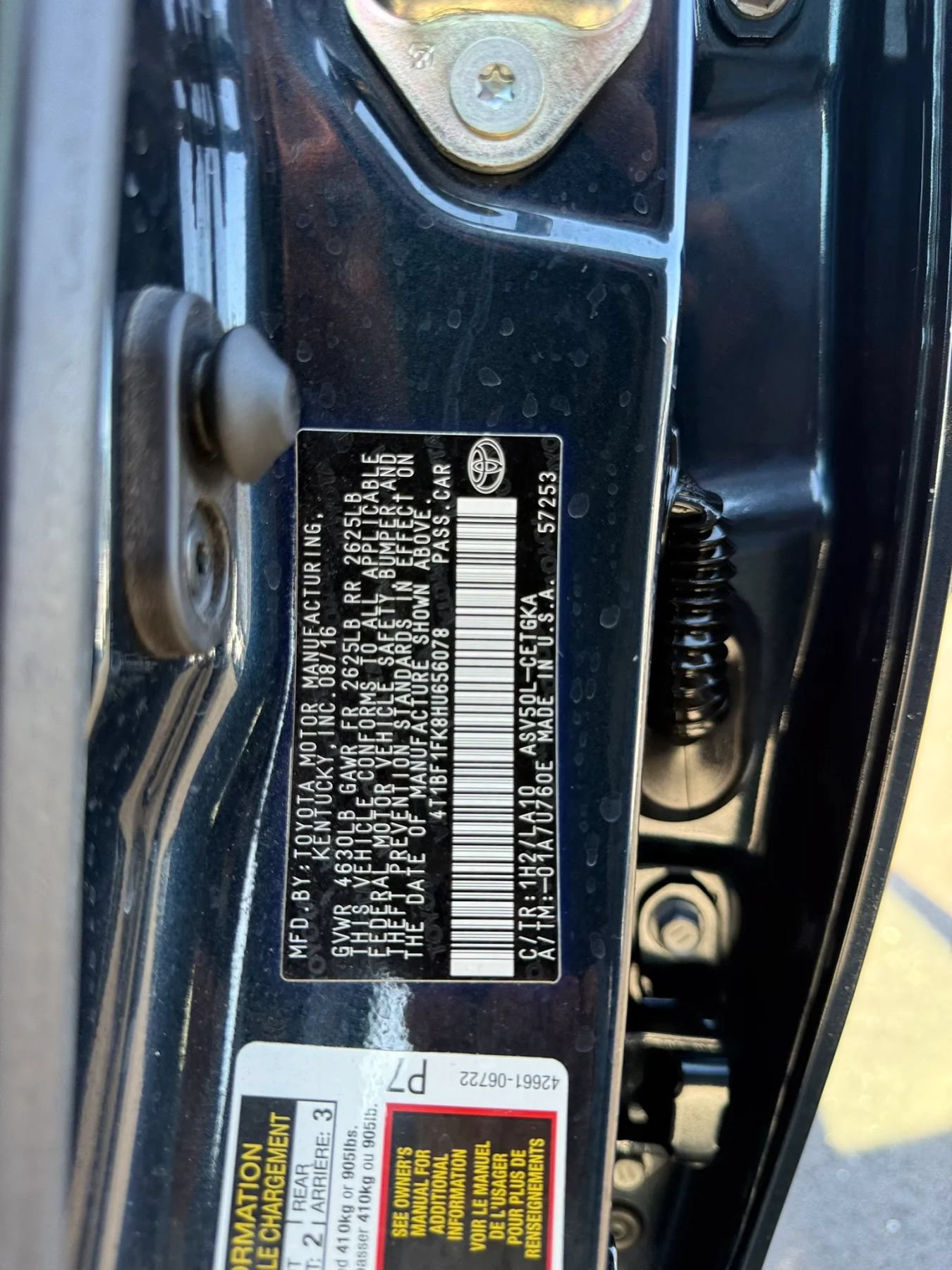 Used 2017 Toyota Camry XLE w/ Moonroof Package FWD image 39