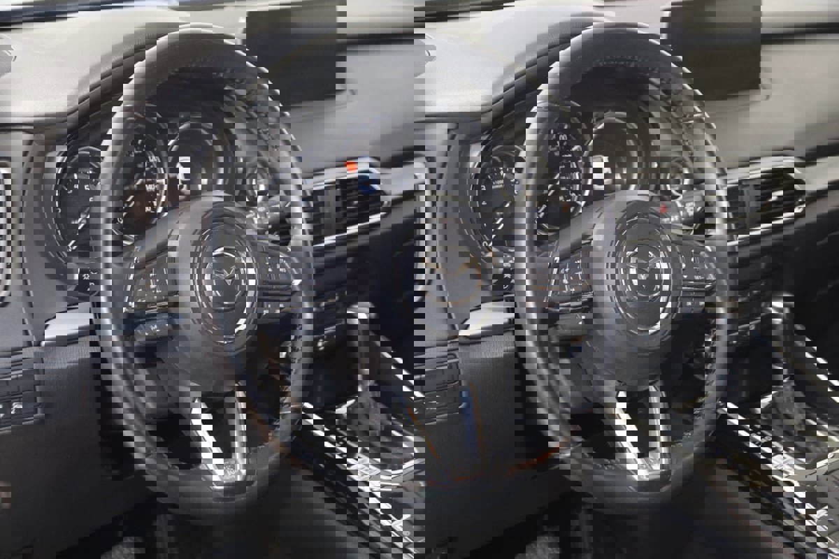 Used 2022 MAZDA CX-9 Touring image 6