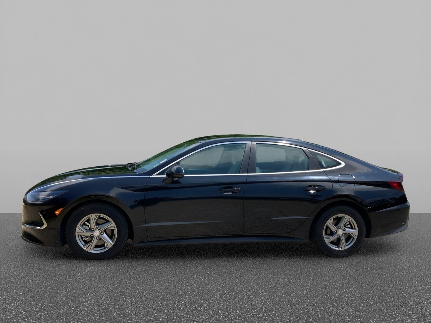 Used 2023 Hyundai Sonata SE FWD image 3