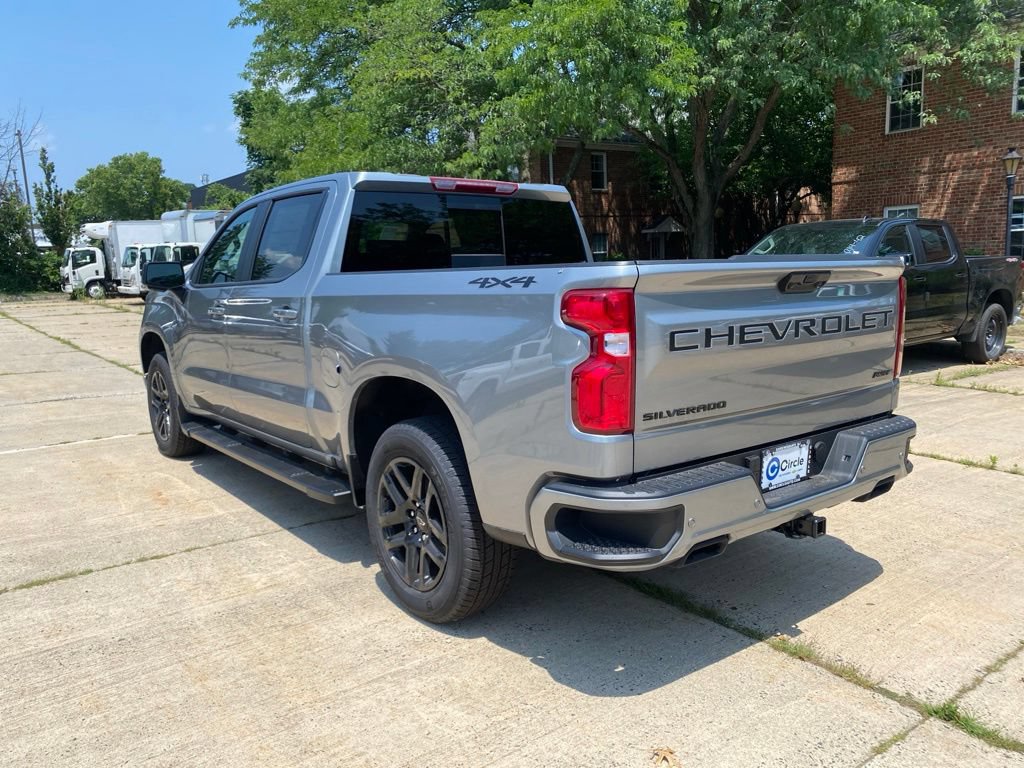 New 2026 Chevrolet Silverado 1500 RST w/ Dark Appearance Package AWD/4WD image 8