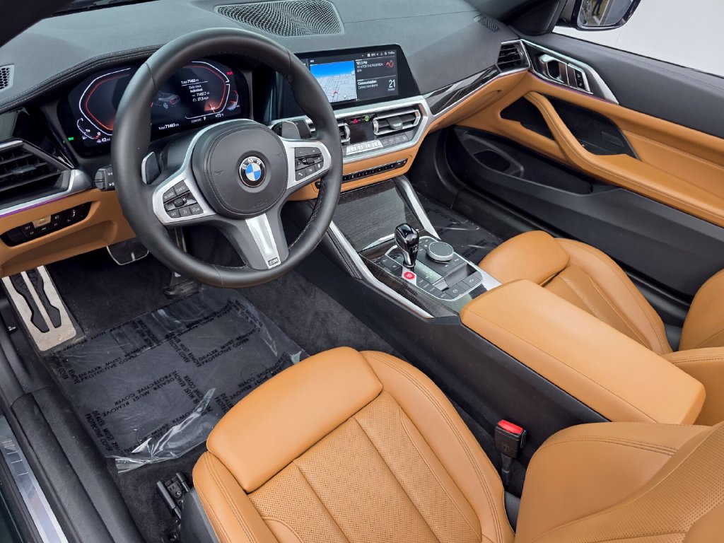 Used 2022 BMW M440i Convertible RWD image 11