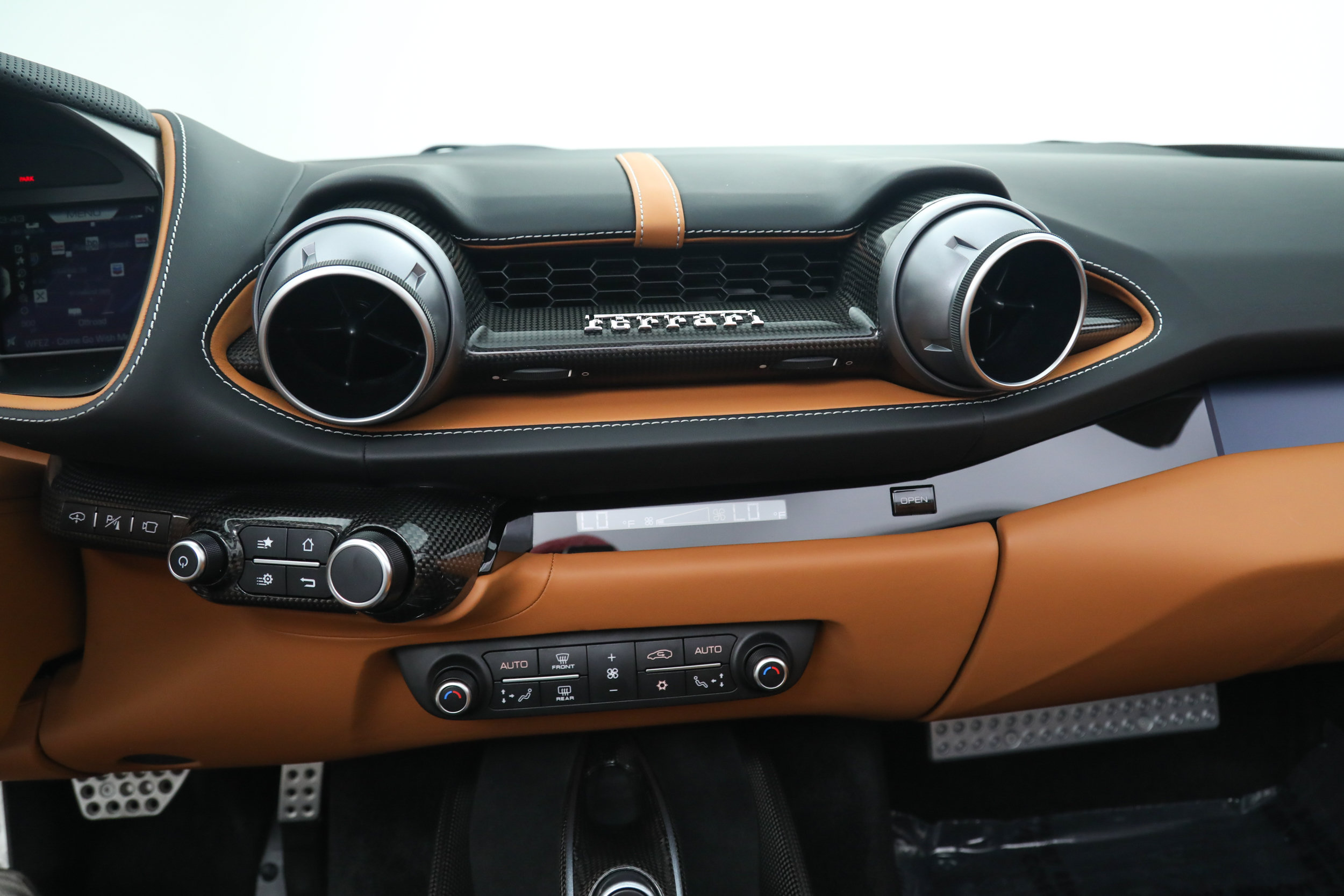 Certified 2023 Ferrari 812 GTS RWD image 31