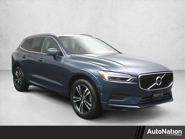 Used 2018 Volvo XC60 T5 Momentum w/ Convenience Package