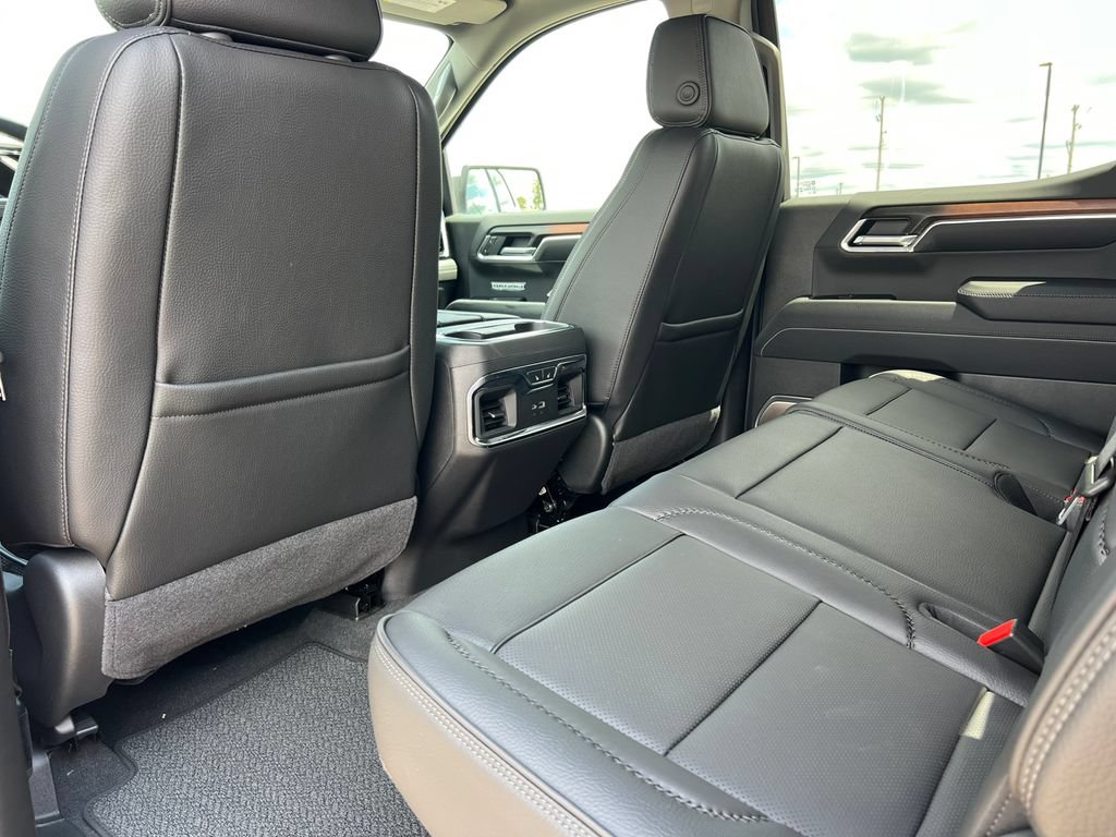 New 2026 GMC Sierra 1500 Denali w/ Denali Reserve Package AWD/4WD image 39