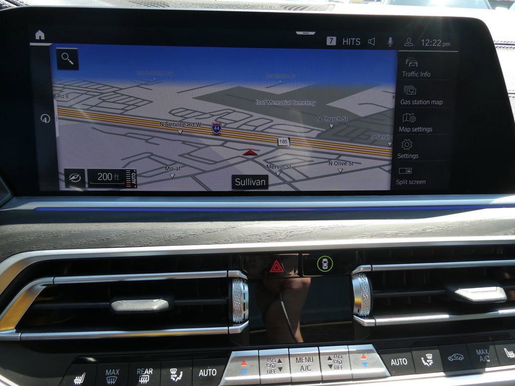 Used 2022 BMW X7 xDrive40i w/ Premium Package image 40