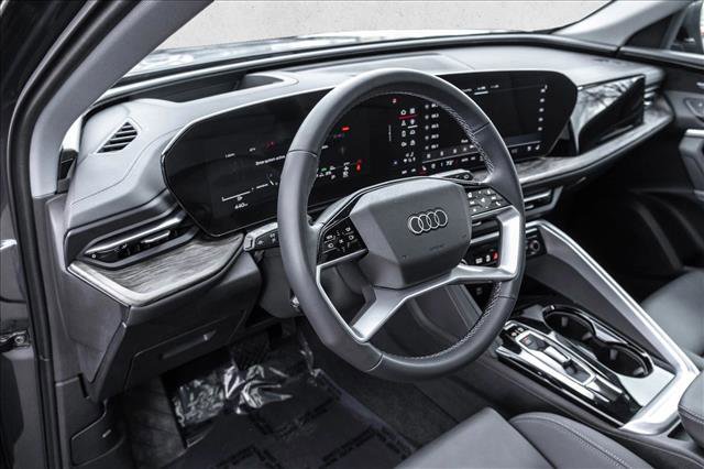 Certified 2025 Audi Q5 Premium Plus w/ Premium Plus image 10
