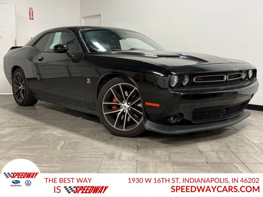 Used 2016 Dodge Challenger R/T Scat Pack w/ Leather Interior Group