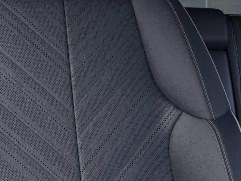 New 2026 Cadillac Optiq Luxury 2 w/ LPO, Floor Liner Package image 21
