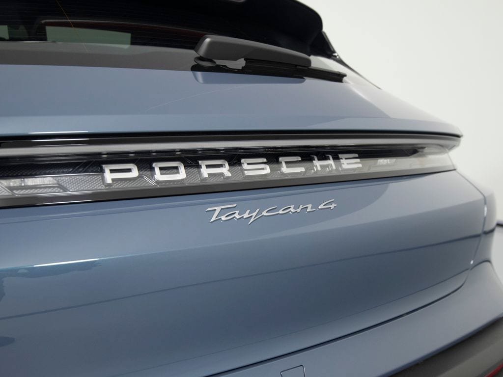 New 2026 Porsche Taycan 4 Cross Turismo AWD/4WD image 40