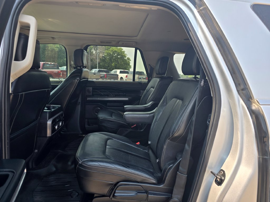 Used 2019 Ford Expedition Max Platinum AWD/4WD image 13