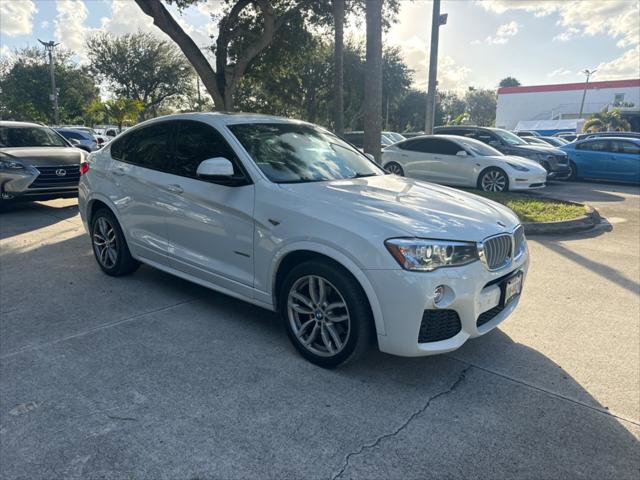 Used 2017 BMW X4 xDrive28i image 4