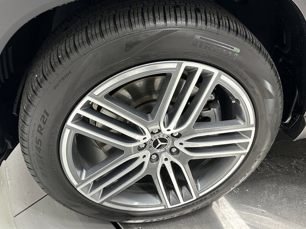 Certified 2025 Mercedes-Benz GLS 450 4MATIC image 14