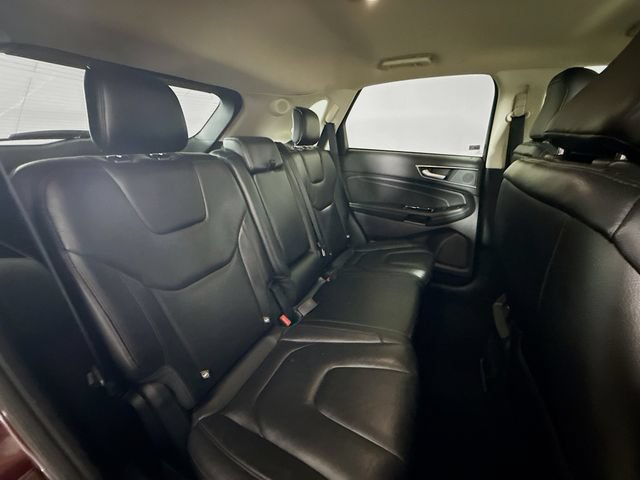 Used 2020 Ford Edge Titanium AWD/4WD image 26