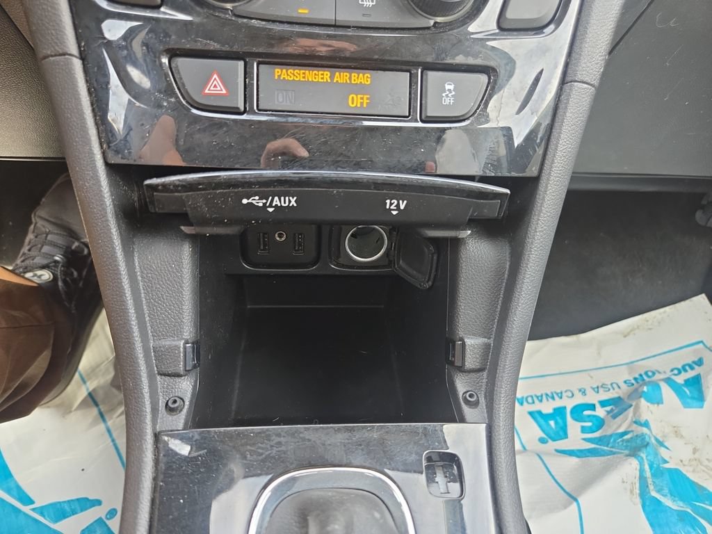 Used 2021 Buick Encore Preferred w/ Safety Package AWD/4WD image 23