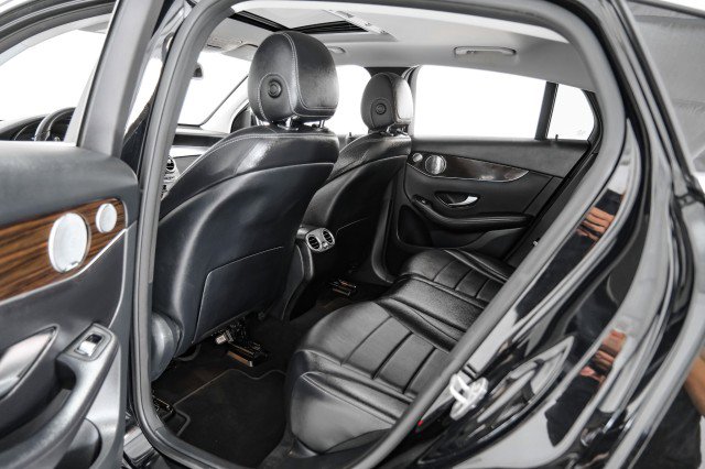 Used 2017 Mercedes-Benz GLC 300 4MATIC Coupe image 36