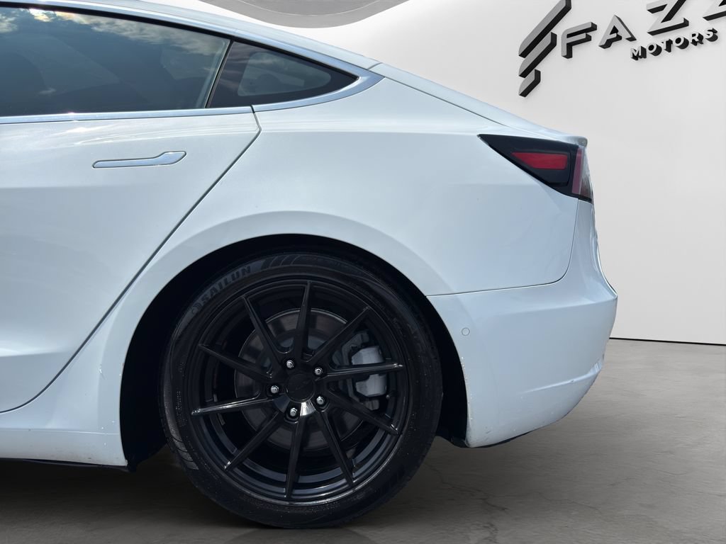 Used 2018 Tesla Model 3 Long Range AWD/4WD image 25