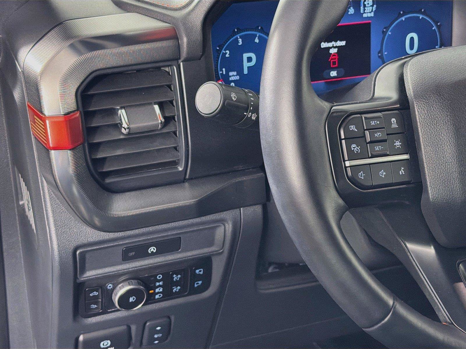 Used 2025 Ford F150 Raptor AWD/4WD image 17