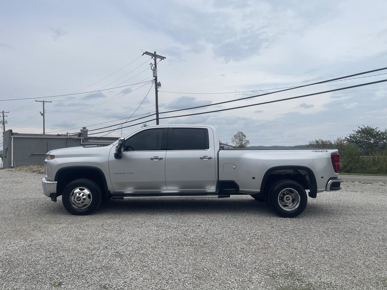 Used 2021 Chevrolet Silverado 3500 LTZ w/ LTZ Convenience Package AWD/4WD image 4