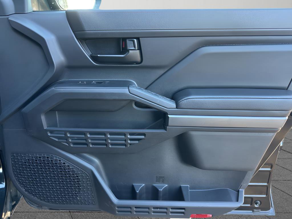 Used 2024 Toyota Tacoma SR5 image 18