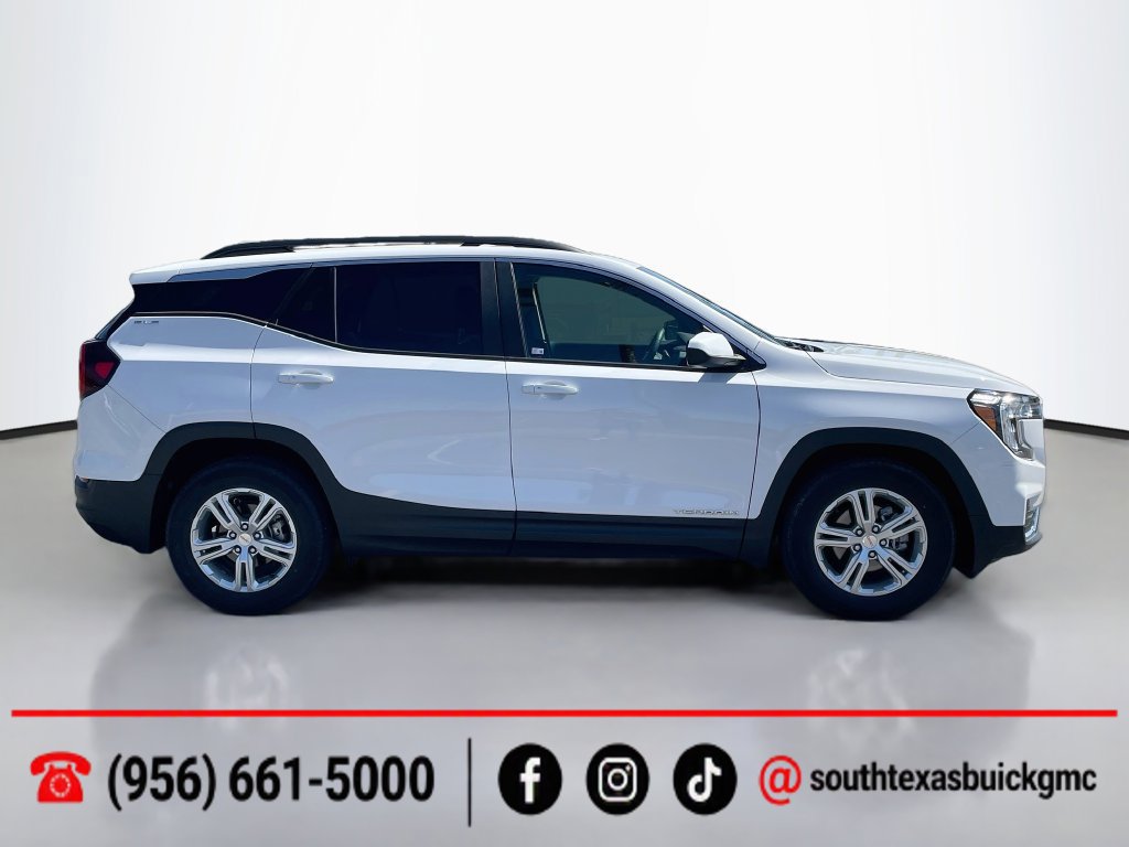 Used 2022 GMC Terrain SLE w/ Driver Convenience Package FWD image 9
