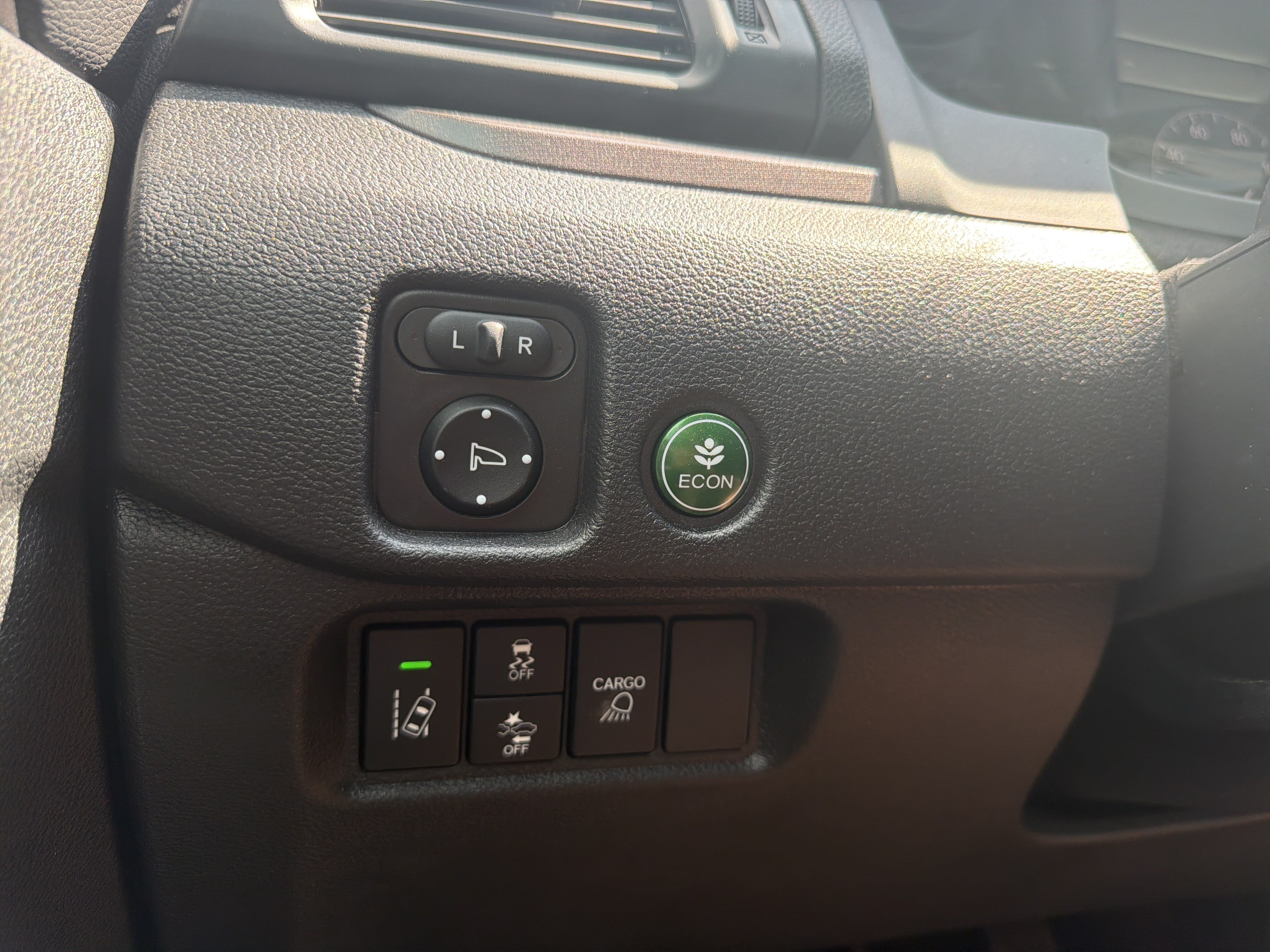 Certified 2025 Honda Ridgeline RTL image 36