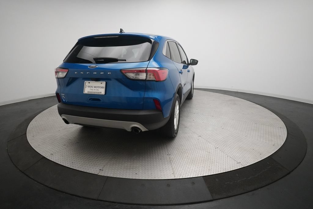 Used 2021 Ford Escape SE FWD image 13