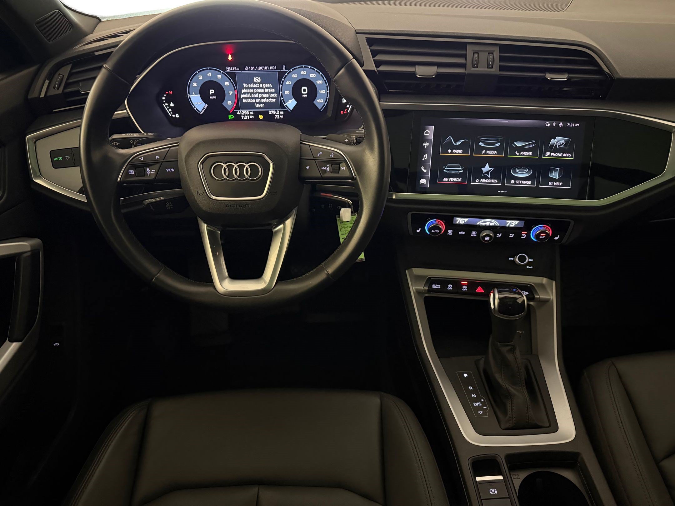 Certified 2023 Audi Q3 2.0T Premium w/ 19" Wheel Package AWD/4WD image 27