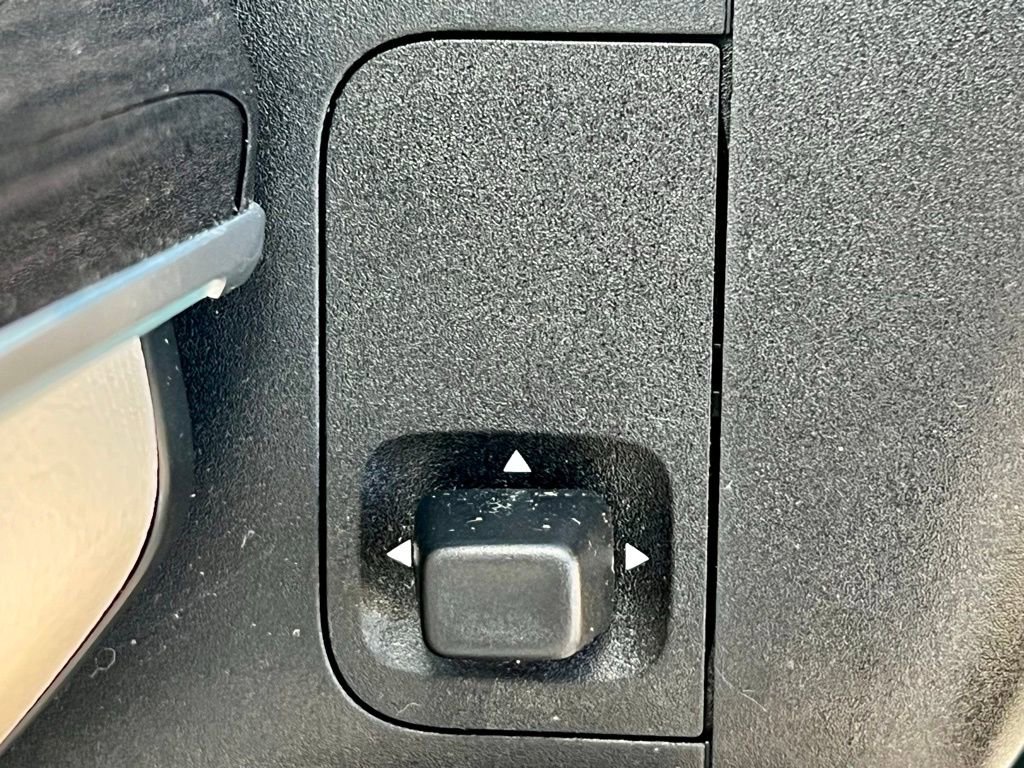 Certified 2022 Mercedes-Benz GLS 450 4MATIC image 41