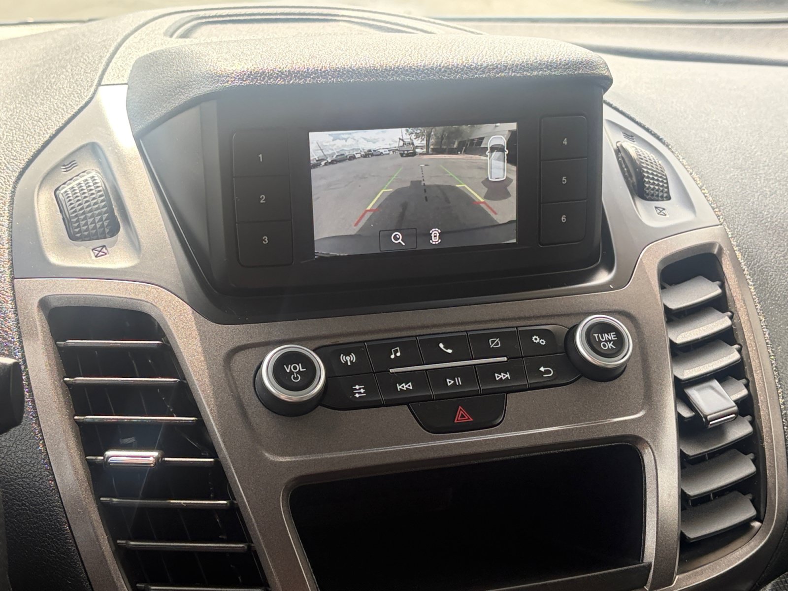 Used 2023 Ford Transit Connect XL FWD image 19