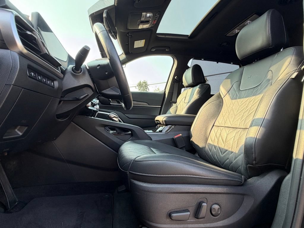 Used 2025 Kia Telluride EX X-Line AWD/4WD image 12