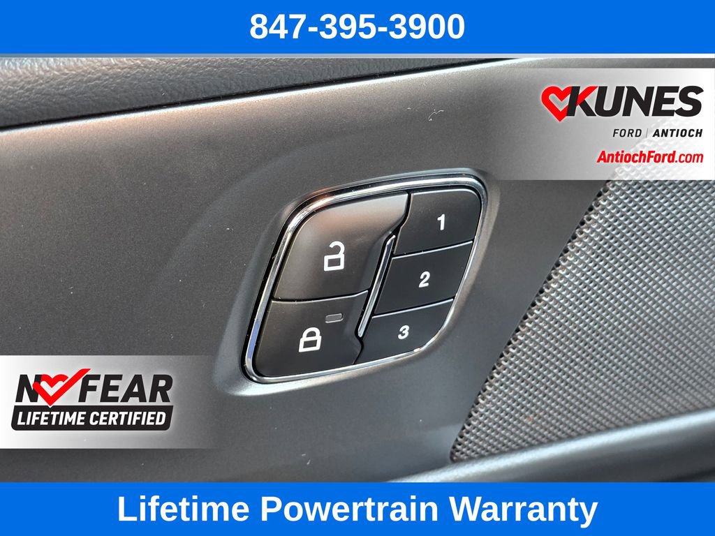 Used 2024 Lincoln Nautilus Reserve w/ Equipment Group 202A AWD/4WD image 45