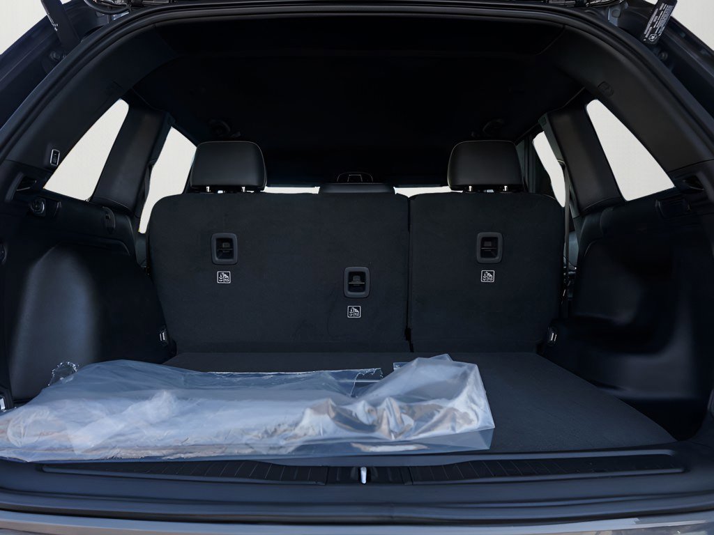 New 2025 Jeep Grand Cherokee Limited w/ Trailer Tow Package image 7