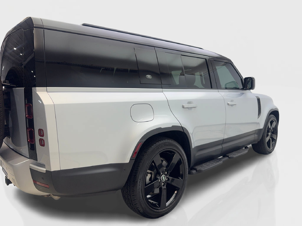 Used 2024 Land Rover Defender 130 S AWD/4WD image 15