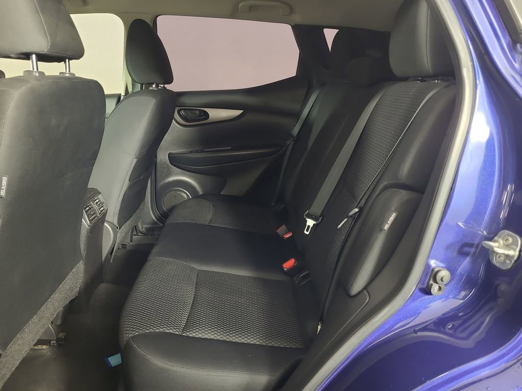 Used 2021 Nissan Rogue Sport S AWD/4WD image 18