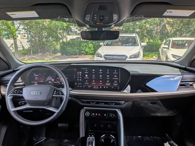 Certified 2025 Audi Q5 Premium w/ Convenience Package AWD/4WD image 21