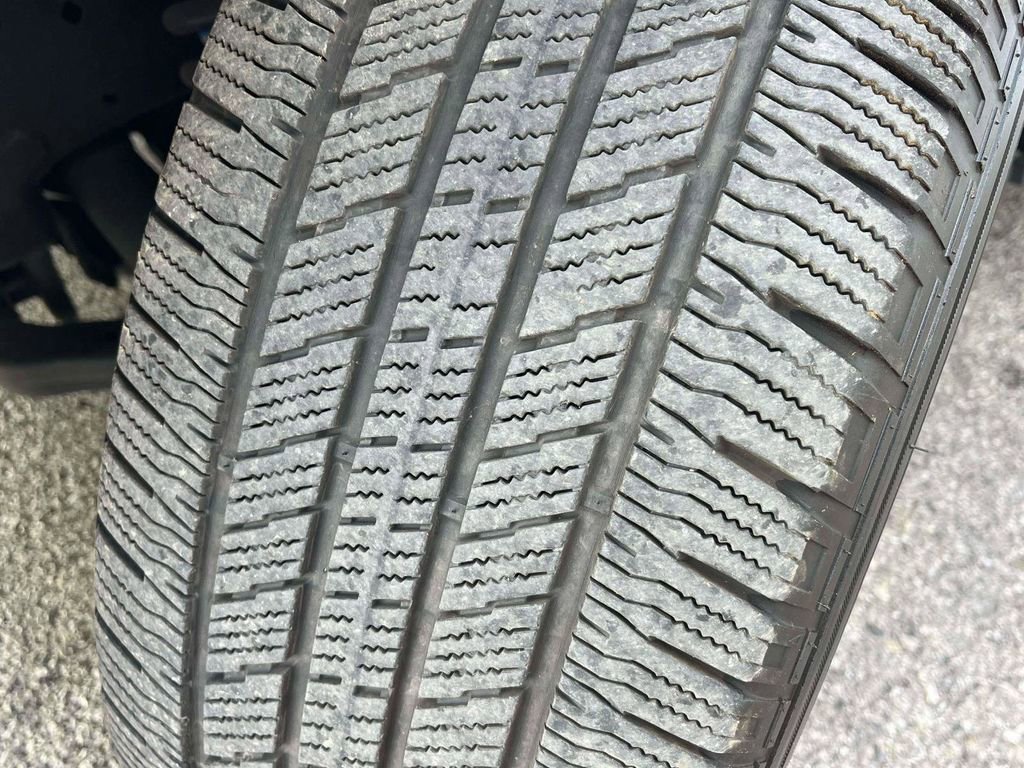 Used 2024 Ford F150 XLT w/ Equipment Group 302A MID image 36