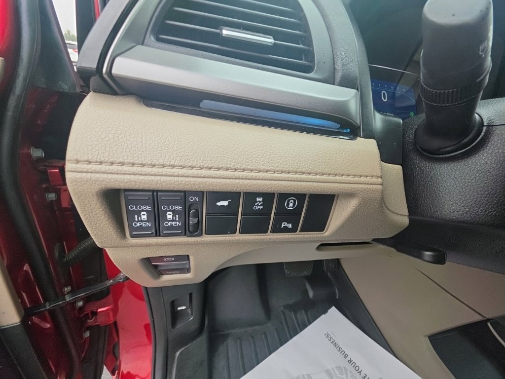 Certified 2023 Honda Odyssey Touring image 19