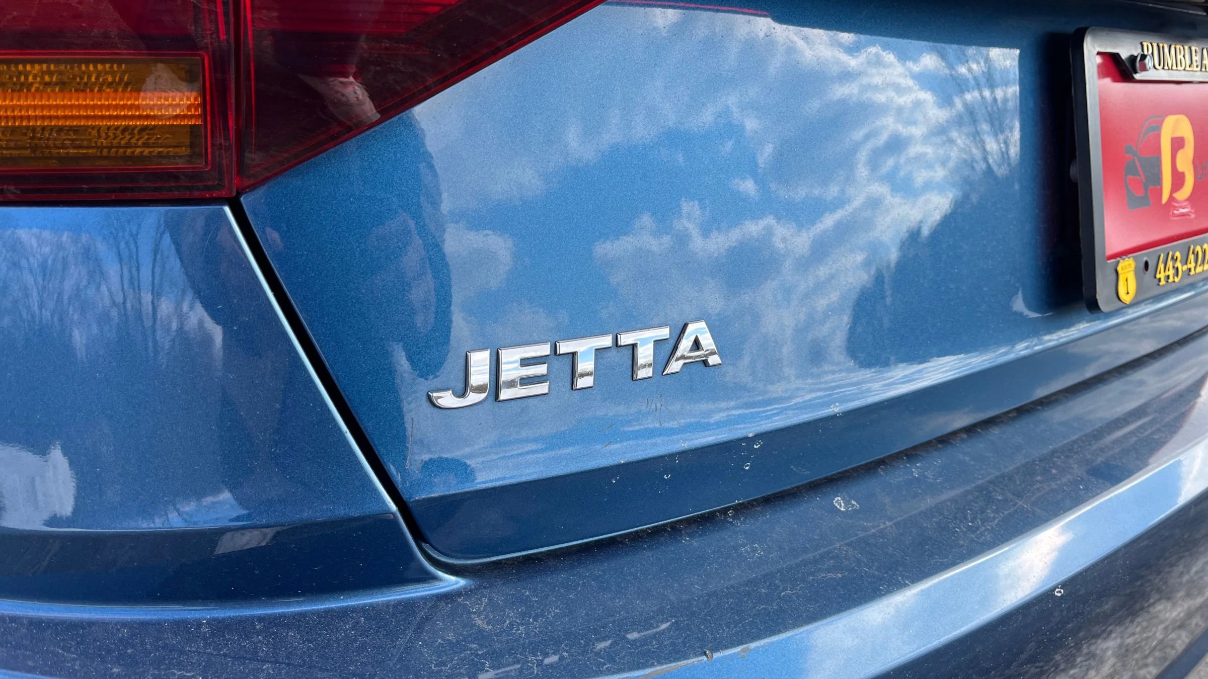 Used 2019 Volkswagen Jetta S w/ Driver Assistance Package FWD image 14