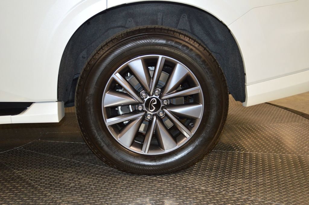 Certified 2025 INFINITI QX80 Pure RWD image 14