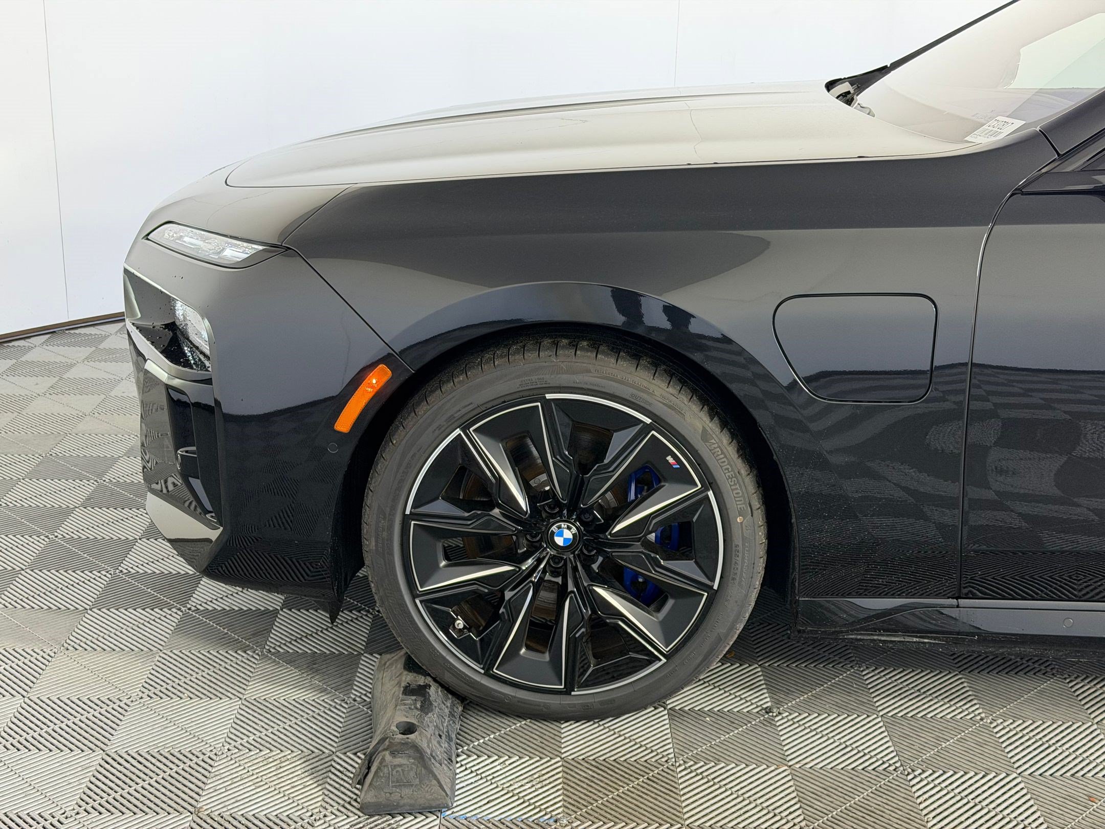 New 2026 BMW 750e xDrive w/ Executive Package AWD/4WD image 11