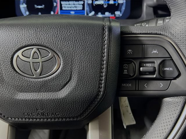 New 2026 Toyota 4Runner Platinum AWD/4WD image 17