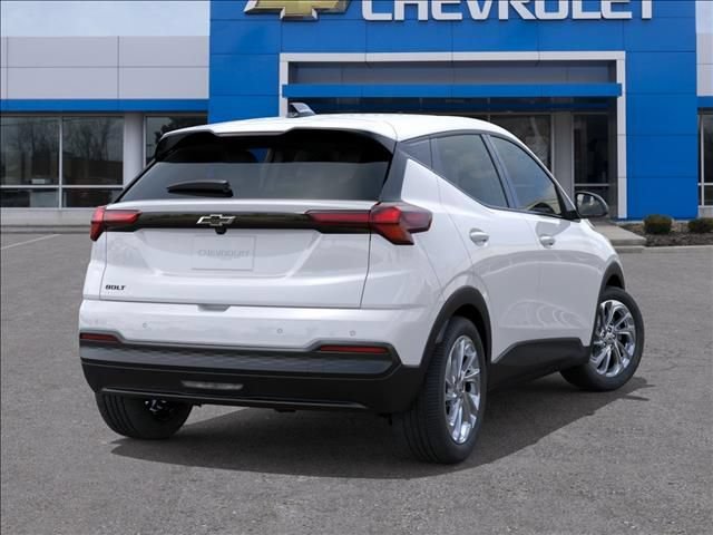 New 2027 Chevrolet Bolt LT FWD image 4