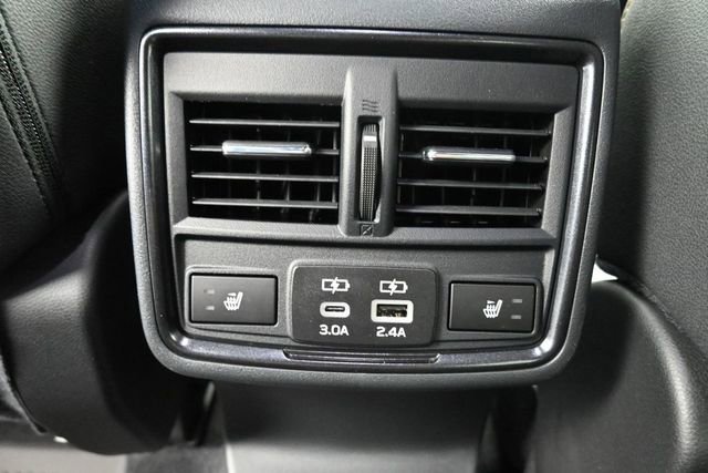 Used 2026 Subaru Outback Wilderness AWD/4WD image 32