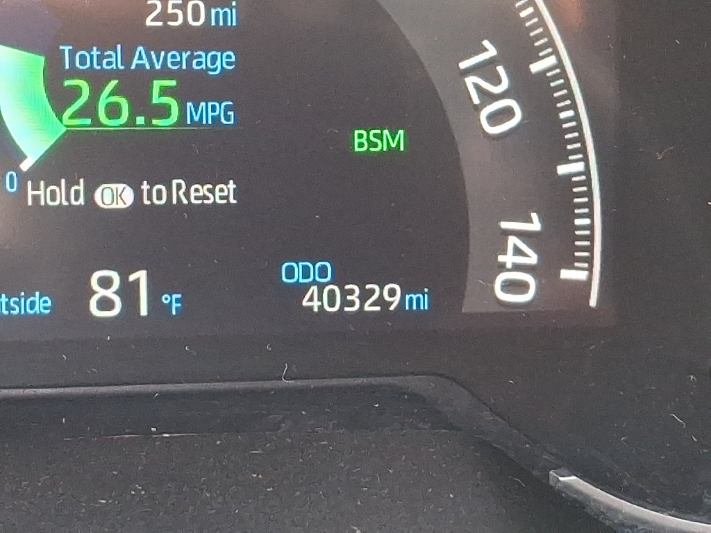 Used 2024 Toyota RAV4 XLE AWD/4WD image 19