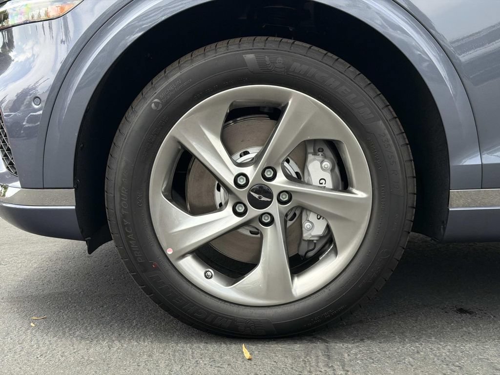 New 2026 Genesis GV70 2.5T Advanced AWD/4WD image 16