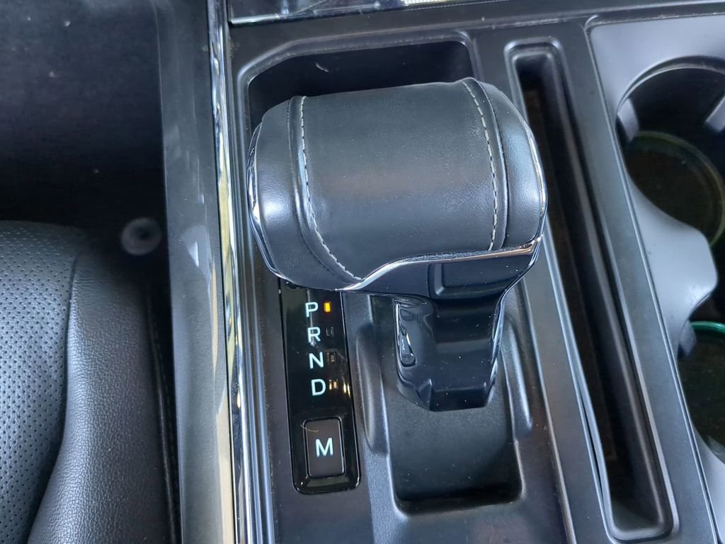 Used 2021 Ford F150 Lariat w/ Equipment Group 502A High image 9